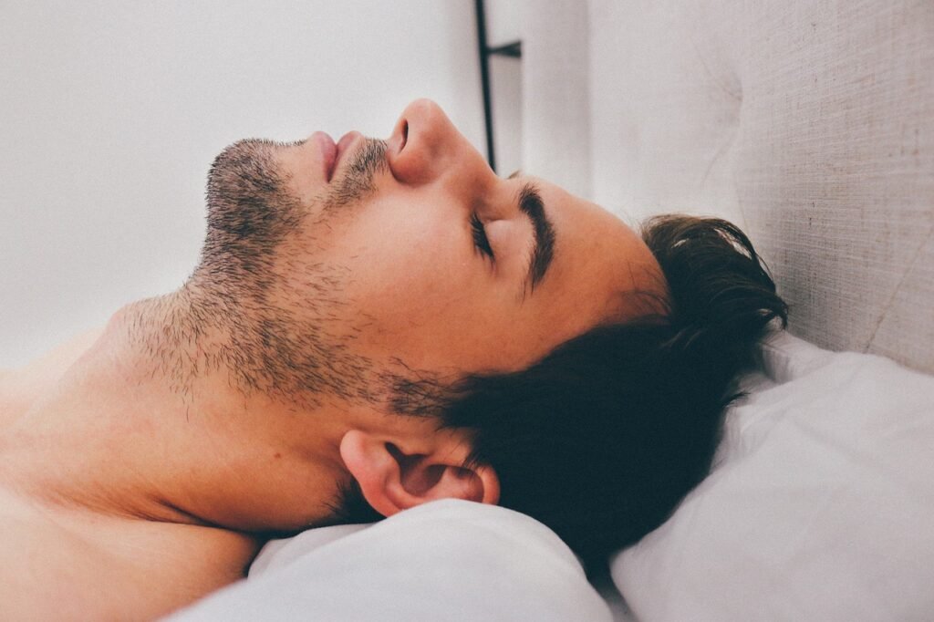 ¿Cómo dormir después de una cirugía ocular?
