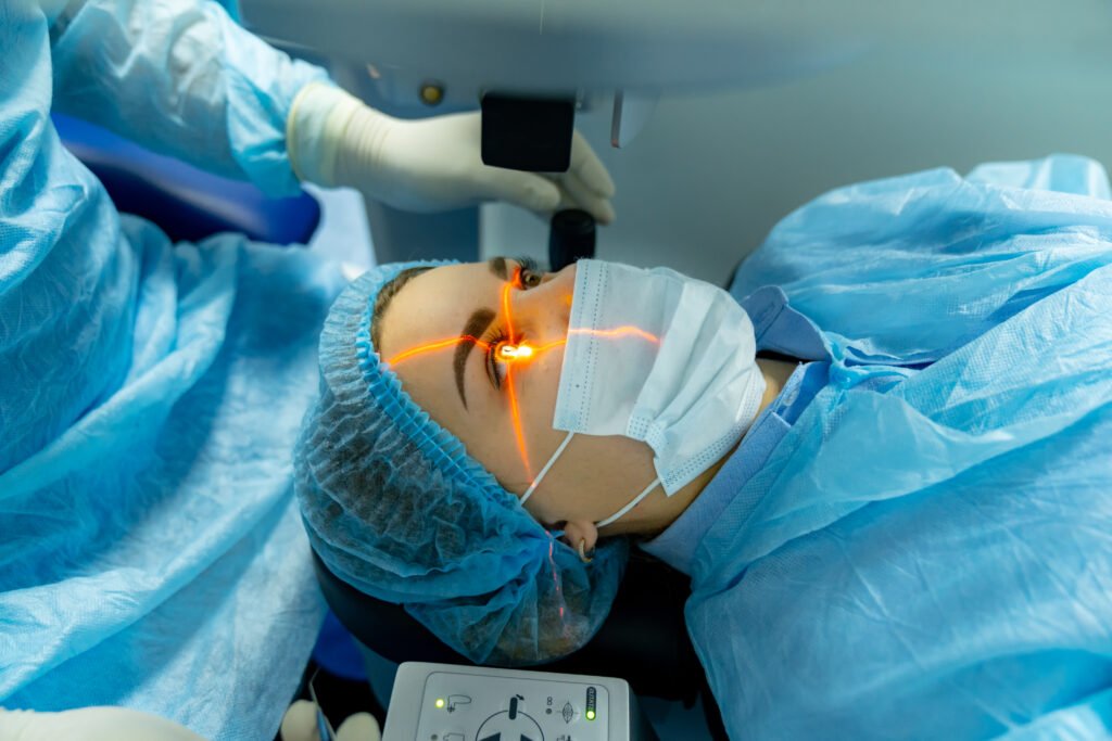 LASIK vs SMILE: diferencias, ventajas y cuál elegir en 2026